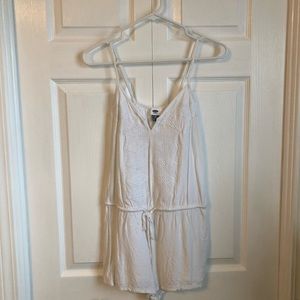 ✨White Old Navy Beach Romper - Size XS